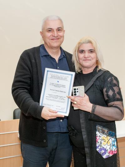 16 нови здравни медиатори успешно завършиха обучението си и получиха сертификати